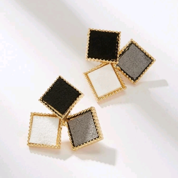 🍉5 for $25* Geometric Colorblock Post Earrings - Picture 3 of 3